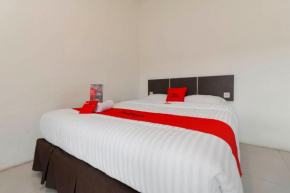 Гостиница RedDoorz near Exit Tol Bogor  Богор